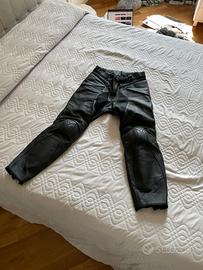 pantaloni moto dainese