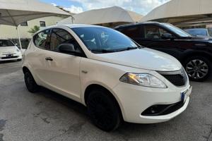 Lancia Ypsilon 1.2 69 CV 5 porte Elefantino Blu