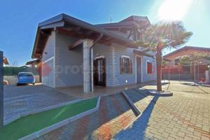 Villa singola Pombia [342VRG]