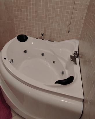 Vasca idromassaggio angolare aqualux 