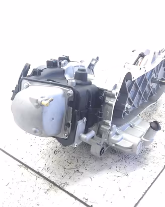 PIAGGIO VESPA PRIMAVERA E5 50 BLOCCO MOTORE ENGINE