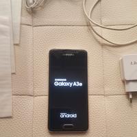 Smartphone Samsung Galaxy A3-6
