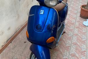 Vespa et4 50