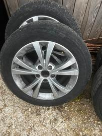 Cerchi  n 2 con gomme Giulietta da 16 ostia