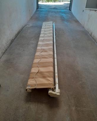 tenda a parete elettrica