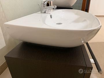 Lavandino bagno
