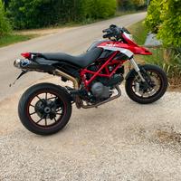 Ducati hypermotard 796