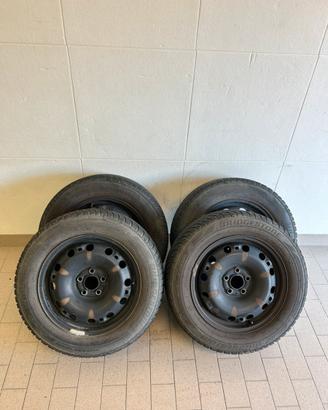 GOMME INVERNALI SU CERCHI 185/65 R15 88T