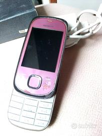 Telefono con caricabatterie 