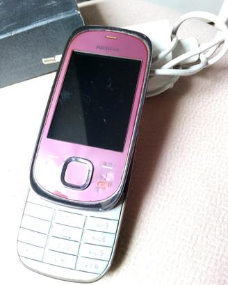 Telefono con caricabatterie 