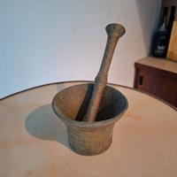 ANTICO MORTAIO IN BRONZO COMPLETO DI PESTELLO