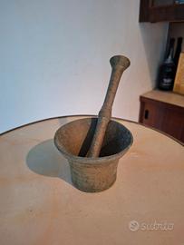 ANTICO MORTAIO IN BRONZO COMPLETO DI PESTELLO