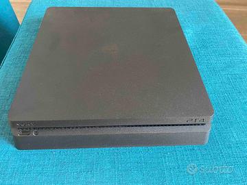 PlayStation 4 Slim - giochi+controller in omaggio