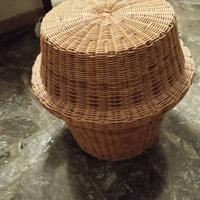 Cesto in vimini con coperchio