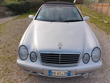 Mercedes CLK 200 Kompressor Cabrio Avantgarde