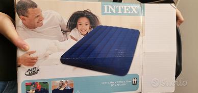 materasso gonfiabile campeggio e casa intex