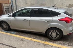 Ford Focus 1.5  120cv