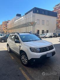 Macchina Dacia Duster