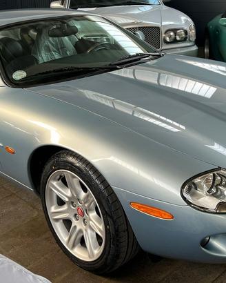 jaguar xk8 1997