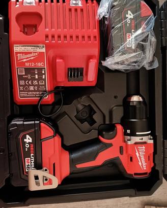 Avvitatore Milwaukee 18v nuovo