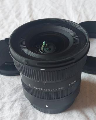 Sigma 10-18mm f/2.8 DC DN C (attacco Fuji)