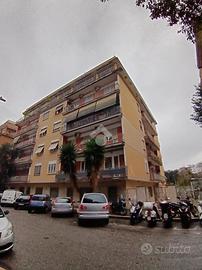 3 LOCALI A ROMA