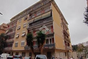 3 LOCALI A ROMA
