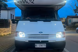 Camer ford rimor katamarano 2.5 diesel