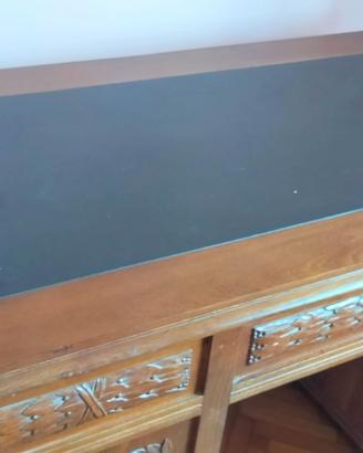 Scrivania notarile in noce di inizio novecento