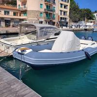 Gommone JOKER BOAT CLUBMAN 28 2x200 cv Yamaha