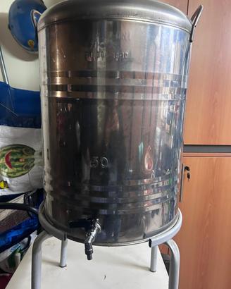Contenitore in acciaio inox per olio
