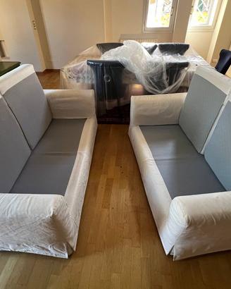 Set di due divani in tessuto