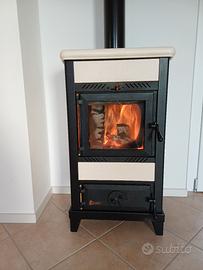 Stufa a legna Focus Regina