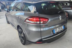 Renault Clio Sporter dCi 8V 90CV full