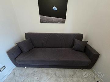 Divano letto e contenitore