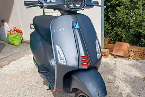 vespa sprint 150