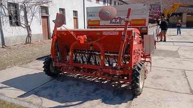 attrezzatura agricola 