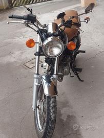 Suzuki TU 250 X Superclassic