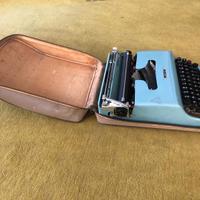 OLIVETTI, LETTERA 22