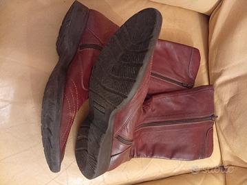 Stivali donna in cuoio con impunture