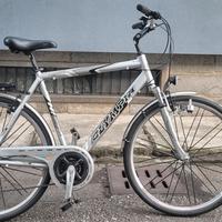 Bicicletta city bike OLYMPIA 