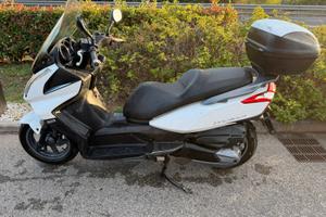 Kymco Downtown 300i del 2014