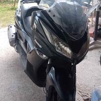 Kawasaki J300 - 2016