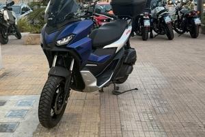 Aprilia SR GT 200