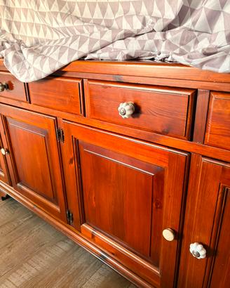 Mobile d arredo
