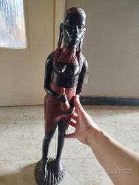 statua africano 