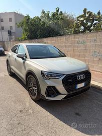 Audi Q3 Sportback 35 2.0 tdi quattro s-tronic