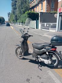 scarabeo 100