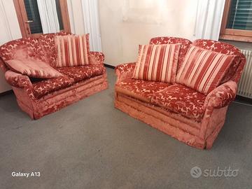 Divano damascato vintage