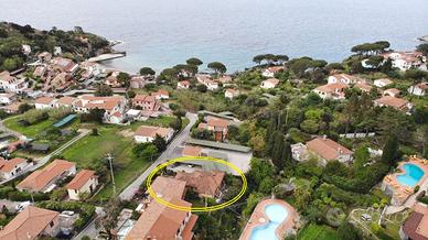 Marciana (fraz.) - Villa indipendente in zona mare